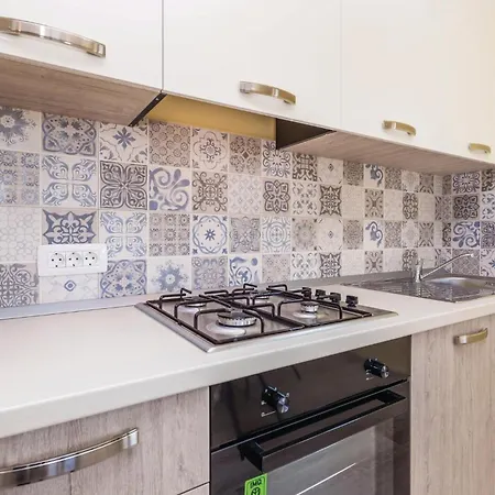 2 Bedroom Beautiful In